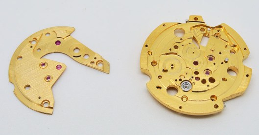 6206A mainplate and trainwheel bridge