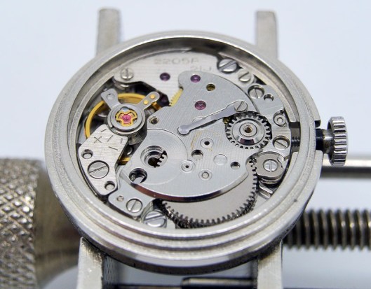 Seiko 2205 case ring