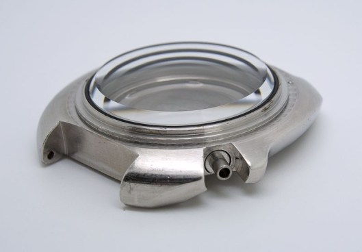 6105 crystal pressed in