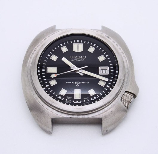 Movement recased front