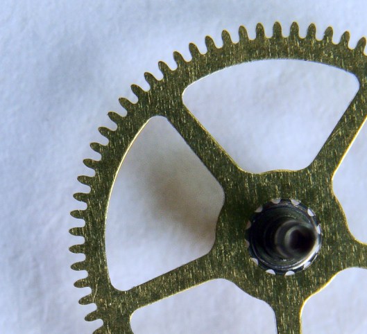 Seiko 6119 centre wheel