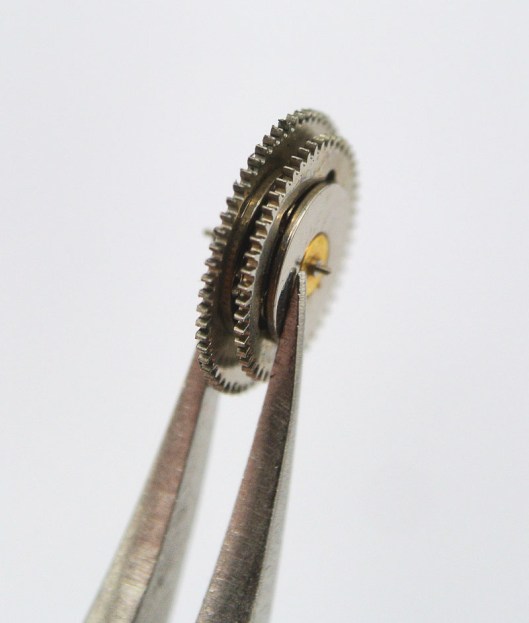 Roller rocking wheel