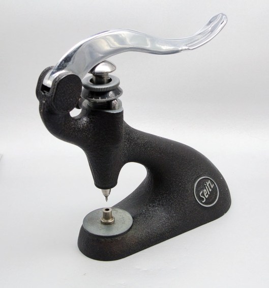 Seitz jewelling tool