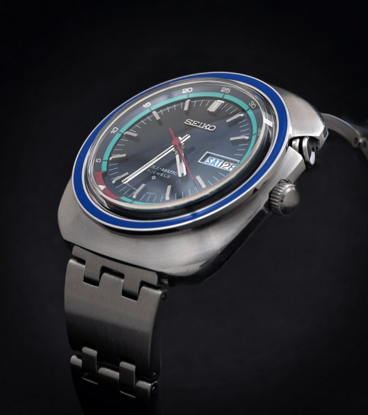 bellmatic-on-bracelet