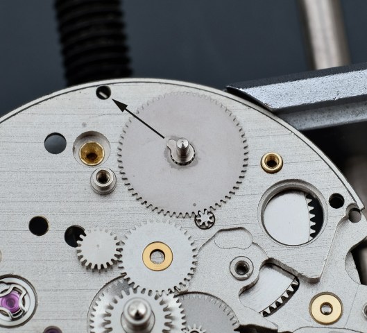 Aligning the power reserve wheel