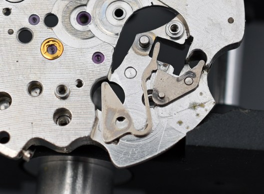 Remaining parts if the keyless works